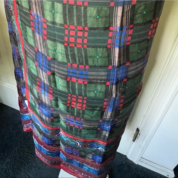 YvesSaintLaurent 100% Silk/Shawl. Multicolor. Made in Italy. - Picture 13 of 16